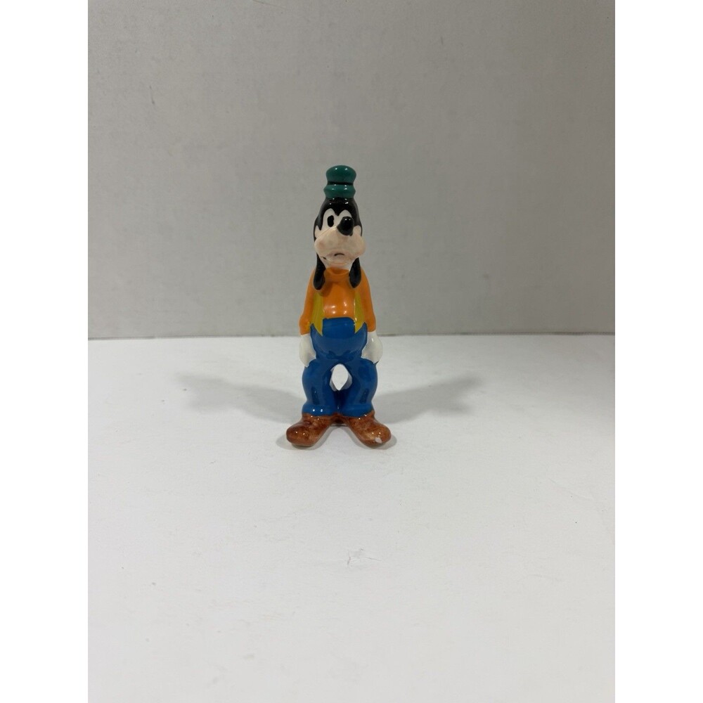United China & Glass Co. Goofy Figurine Disney Character With Original Box